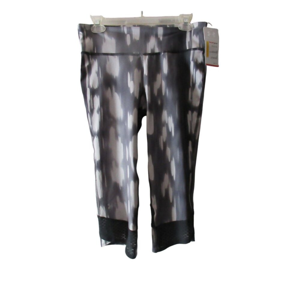 Under Armour Compression Water-Resistant HeatGear UA Running Medium Brand New
